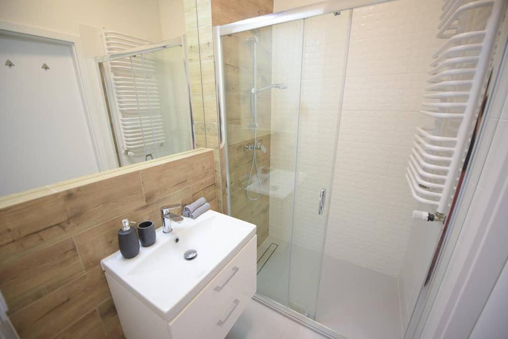 Bliska Wola Expo Central Apartment 华沙 外观 照片
